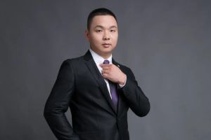 心系公益，善行致远 | 九游·会（J9）官方网站集团董事长“慈善达人”罗宁弟获官